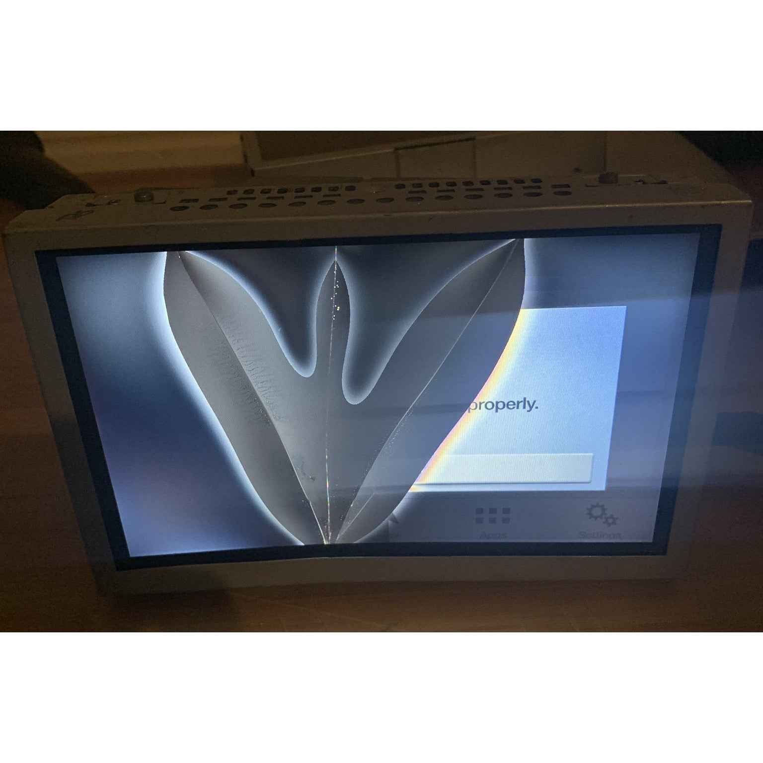 Ford MyFord Touch Sync 3 Radio 8 inch LCD and Touch LQ080Y5DZ03A